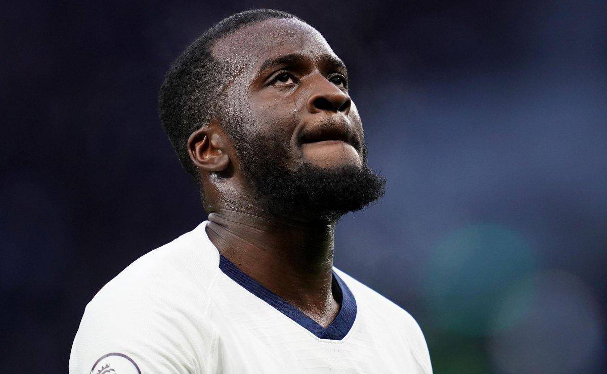 包含国王杯关键时刻走向成谜，布莱顿扳平良机，质疑声仍在，阵容厚度经受考验的词条-爱游戏app